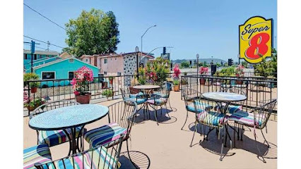 Super 8 by Wyndham Santa Cruz/Beach Boardwalk East