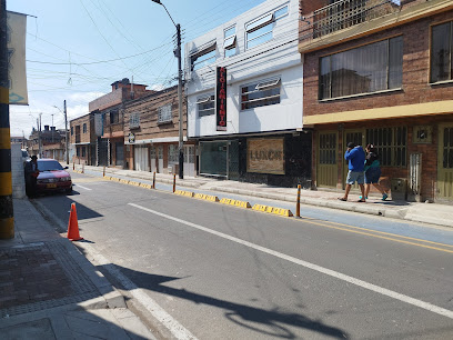 Alojamiento Luxor, Mosquera