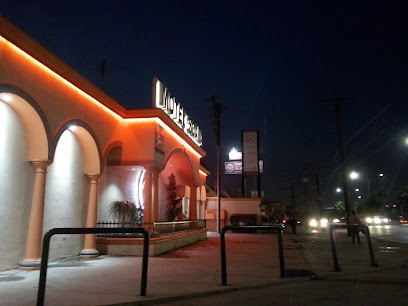 Scala Motel, Insurgentes