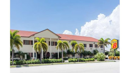 Super 8 by Wyndham Pompano Beach