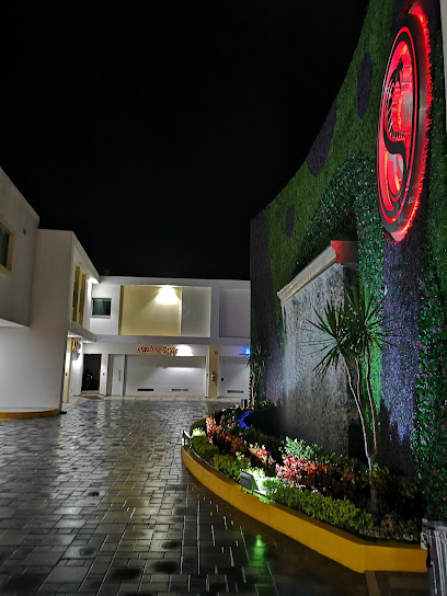 Sensations Deluxe Motel