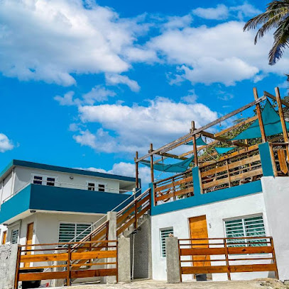 The Surfing Turtle Inn, Luquillo