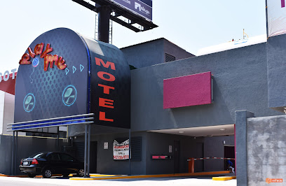 Motel Play me