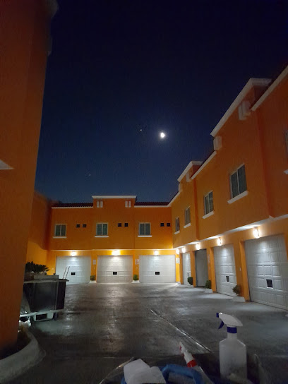 Super Motel