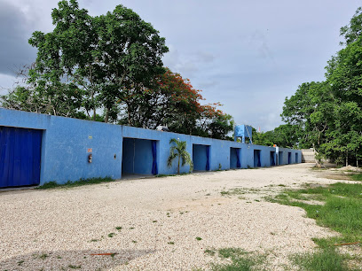 Motel El Paraíso Azul, Valladolid
