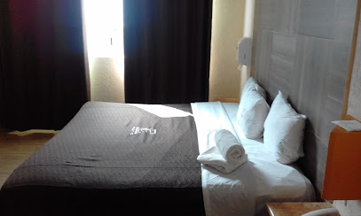 MOTEL Esmeralda