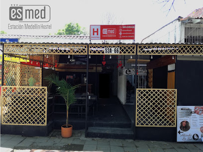 Esmed hostel - Estación Medellín