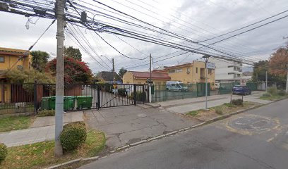 New pacific, La Reina