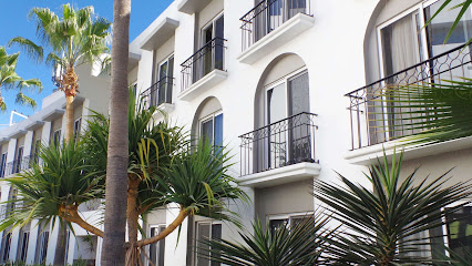 Seven Crown Express & Suites