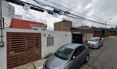 Moni, Cuajimalpa
