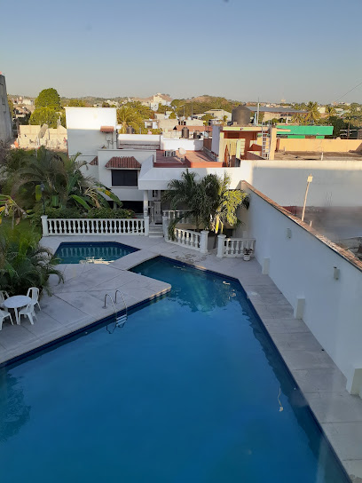 Hotel Carmona