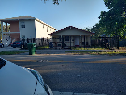 Miami cheapest hostel