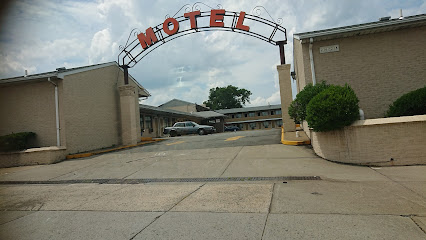 Oak Grand Motel